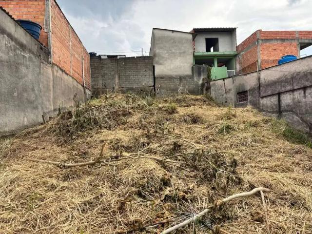 Terreno / Lote para Venda em Itaquaquecetuba/SP Jardim do Vale