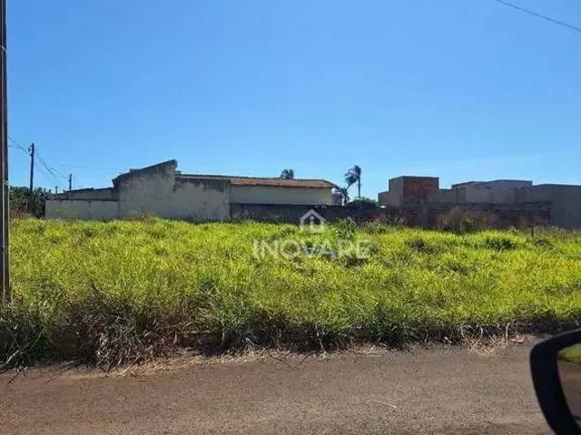 Terreno / Lote para Venda em Itumbiara/GO Residencial Alto do Trindade