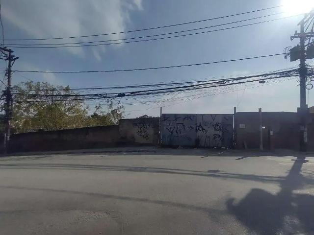 Terreno / Lote para Venda em Jandira/SP Jardim São João