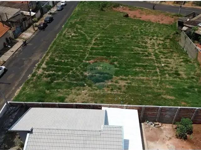 Terreno / Lote para Venda em Jaboticabal/SP Vila São José