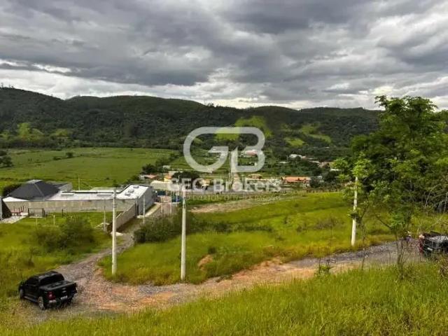 Terreno / Lote para Venda em Jacareí/SP Chácara Itapoã