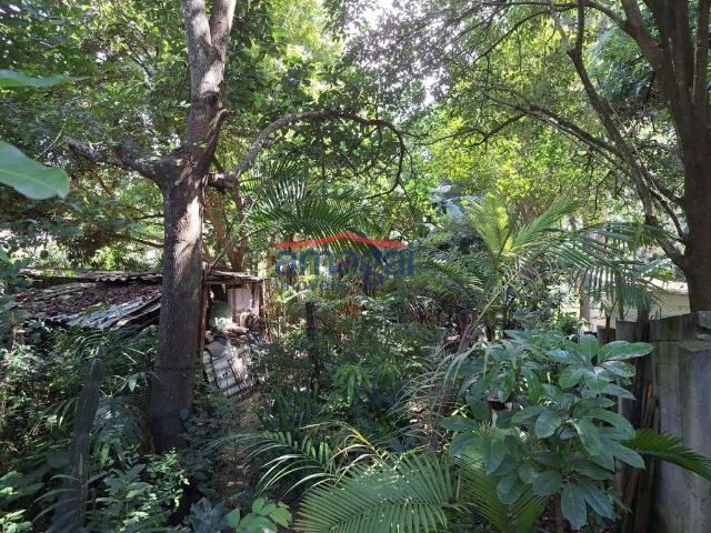Terreno / Lote para Venda em Jacareí/SP Jardim Califórnia
