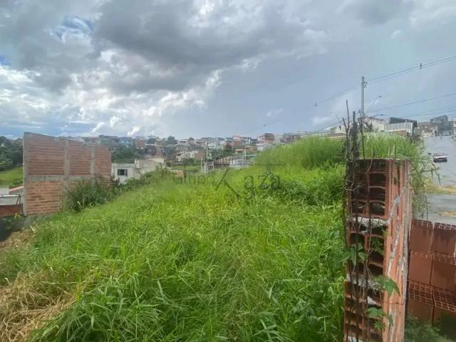 Terreno / Lote para Venda em Jacareí/SP Jardim do Marquês