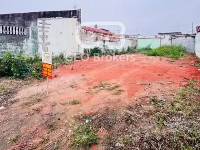 Terreno / Lote para Venda em Jacareí/SP Jardim Emília