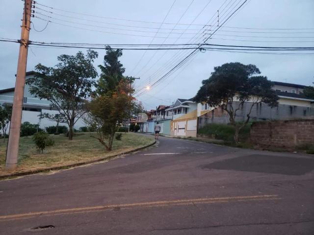 Terreno / Lote para Venda em Jacareí/SP Jardim Terras de São João