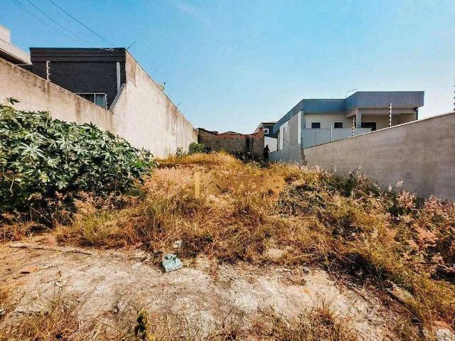 Terreno / Lote para Venda em Jacareí/SP Loteamento Villa Branca