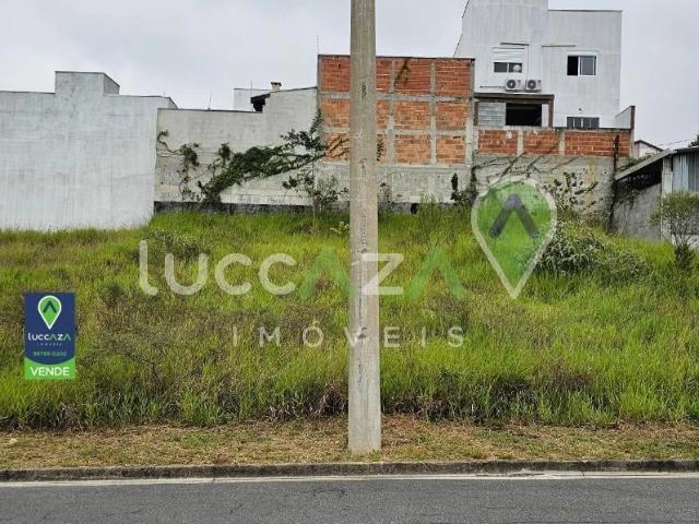 Terreno / Lote para Venda em Jacareí/SP Parque Califórnia
