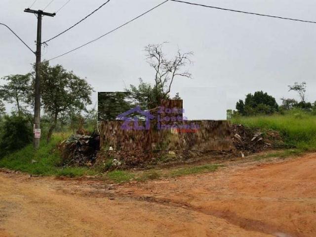 Terreno / Lote para Venda em Jacareí/SP Veraneio Ijal