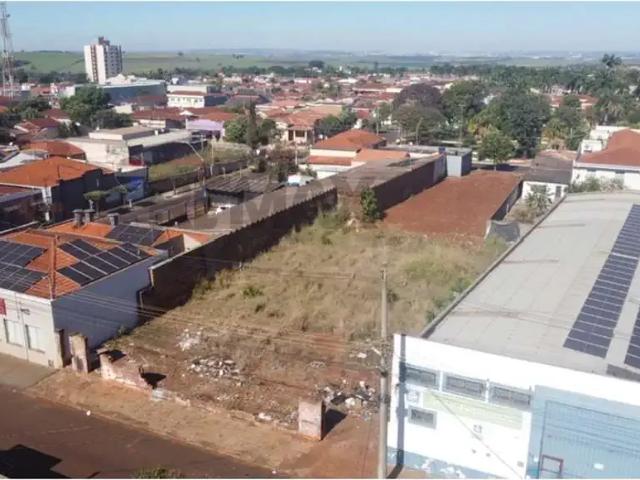 Terreno / Lote para Venda em Jardinópolis/SP Centro