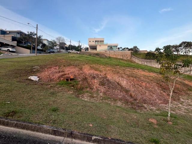 Terreno / Lote para Venda em Jarinu/SP Centro