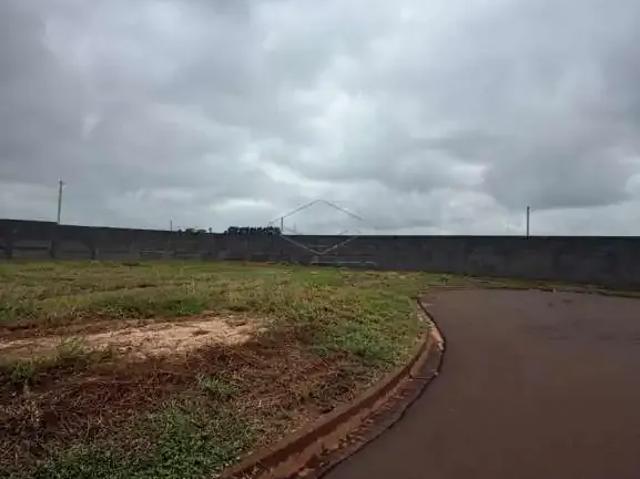 Terreno / Lote para Venda em Jaú/SP Jardim Alvorada II