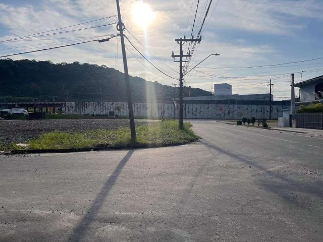 Terreno / Lote para Venda em Joinville/SC Zona Industrial