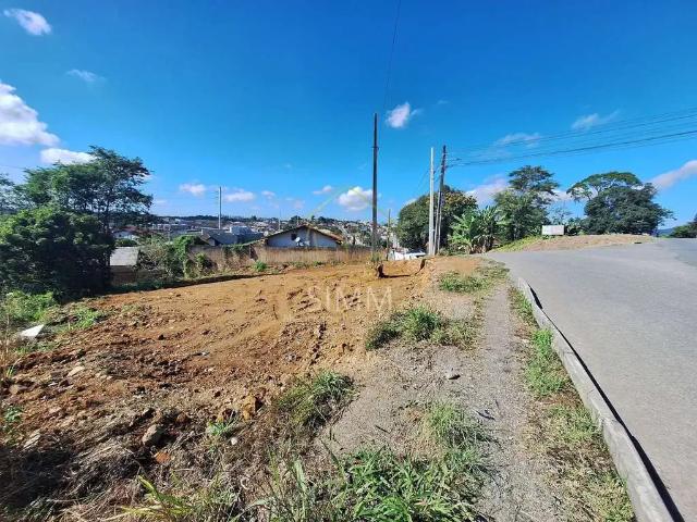Terreno / Lote para Venda em Joinville/SC Adhemar Garcia