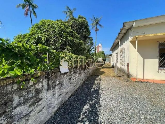 Terreno / Lote para Venda em Joinville/SC América