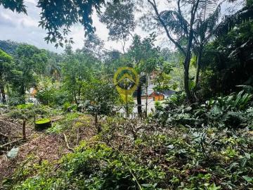 Terreno / Lote para Venda em Joinville/SC América 3 Quartos