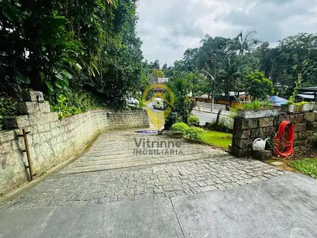 Terreno / Lote para Venda em Joinville/SC América 3 Quartos