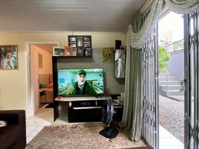 Terreno / Lote para Venda em Joinville/SC América 4 Quartos