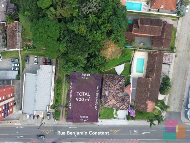 Terreno / Lote para Venda em Joinville/SC América