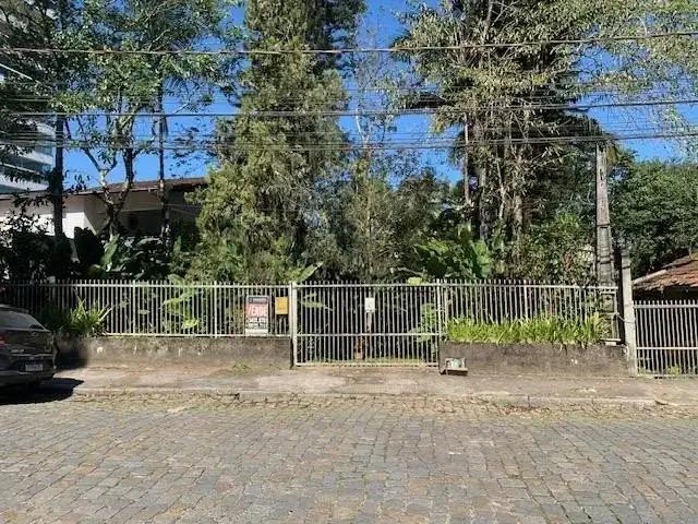 Terreno / Lote para Venda em Joinville/SC Atiradores