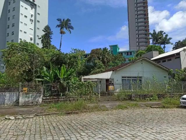 Terreno / Lote para Venda em Joinville/SC Atiradores