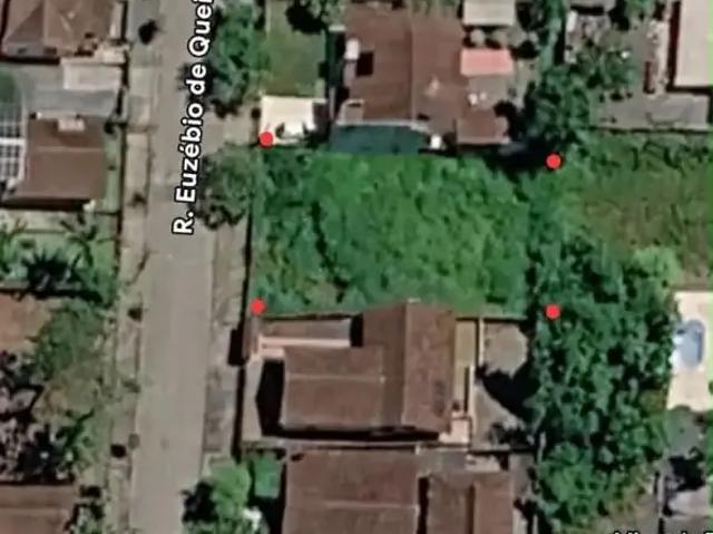 Terreno / Lote para Venda em Joinville/SC Atiradores