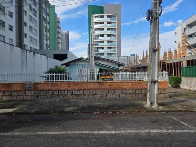 Terreno / Lote para Venda em Joinville/SC Bom Retiro