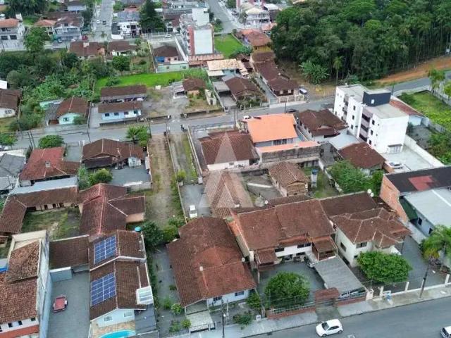 Terreno / Lote para Venda em Joinville/SC Costa e Silva