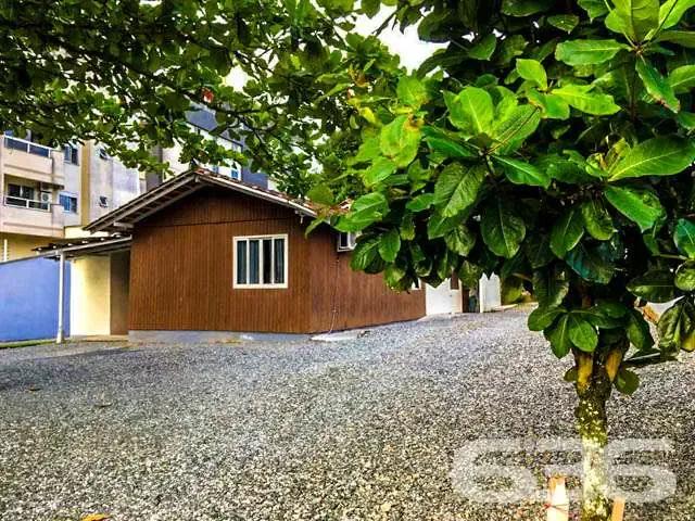 Terreno / Lote para Venda em Joinville/SC Costa e Silva