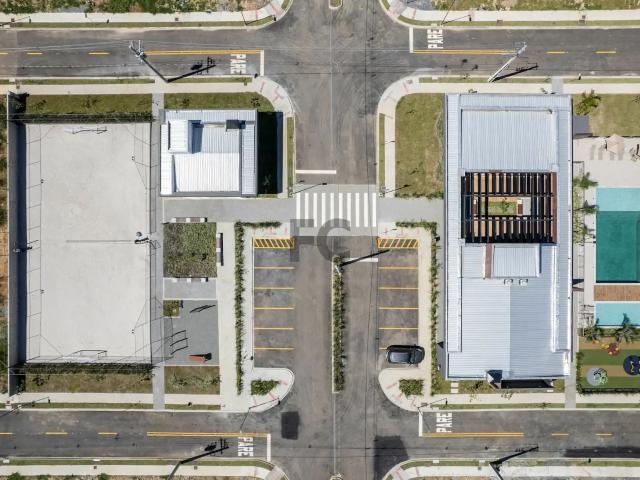 Terreno / Lote para Venda em Joinville/SC Espinheiros