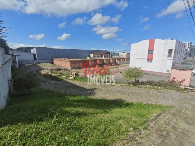 Terreno / Lote para Venda em Joinville/SC Floresta