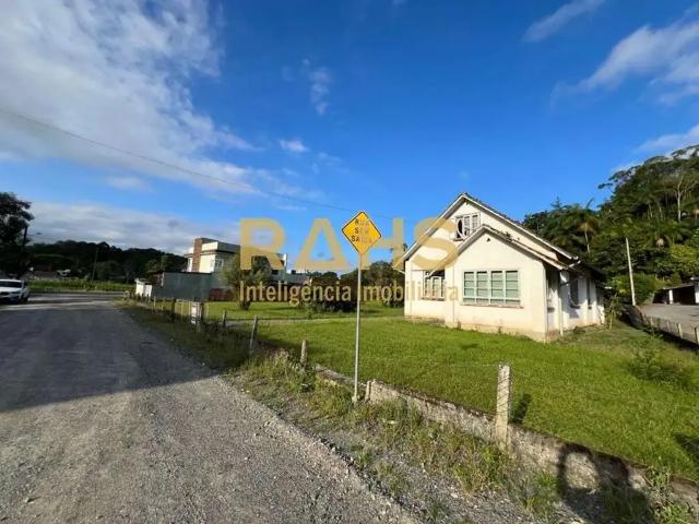 Terreno / Lote para Venda em Joinville/SC Floresta
