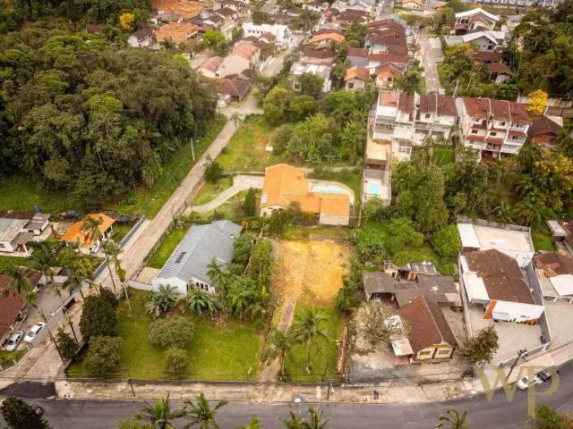 Terreno / Lote para Venda em Joinville/SC Floresta