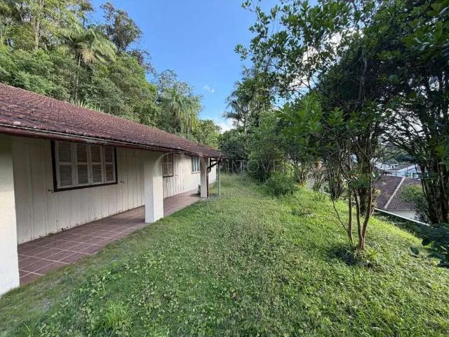 Terreno / Lote para Venda em Joinville/SC Glória