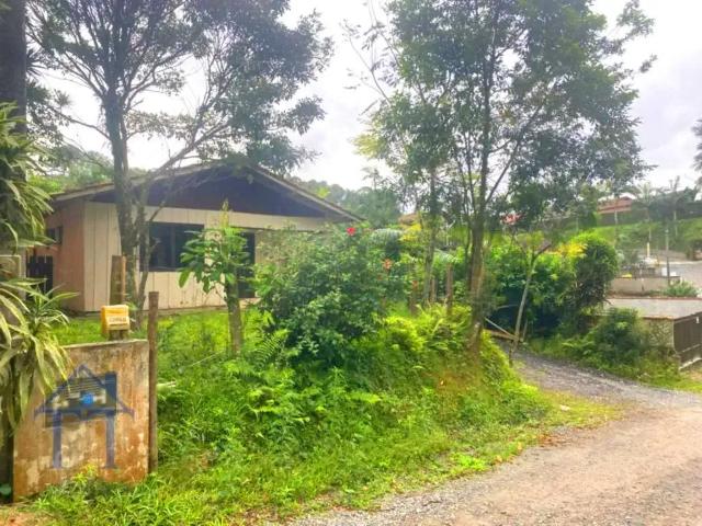 Terreno / Lote para Venda em Joinville/SC Glória