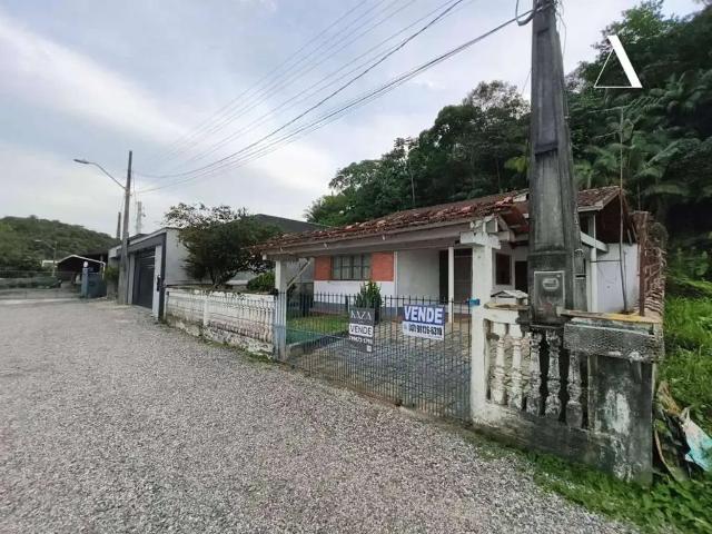 Terreno / Lote para Venda em Joinville/SC Glória