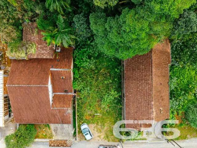 Terreno / Lote para Venda em Joinville/SC Glória