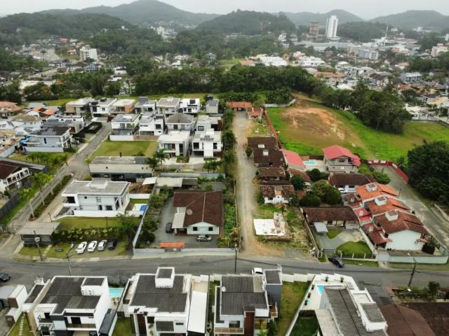 Terreno / Lote para Venda em Joinville/SC Glória