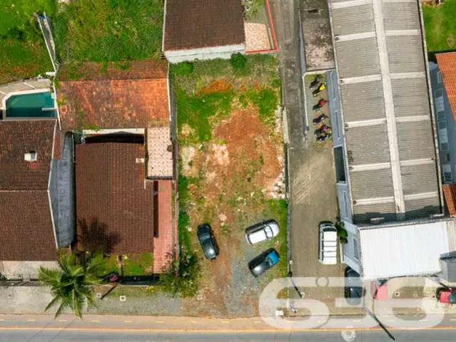 Terreno / Lote para Venda em Joinville/SC Guanabara