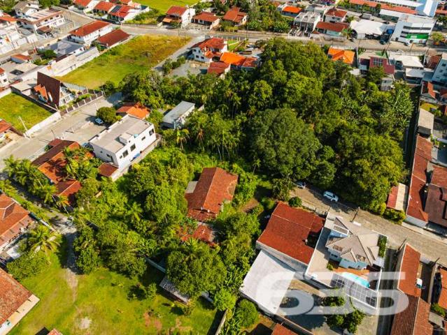 Terreno / Lote para Venda em Joinville/SC Guanabara