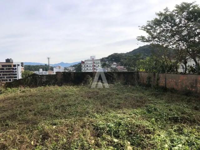 Terreno / Lote para Venda em Joinville/SC Iririú