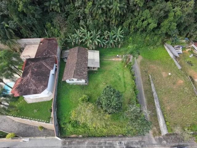 Terreno / Lote para Venda em Joinville/SC Iririú