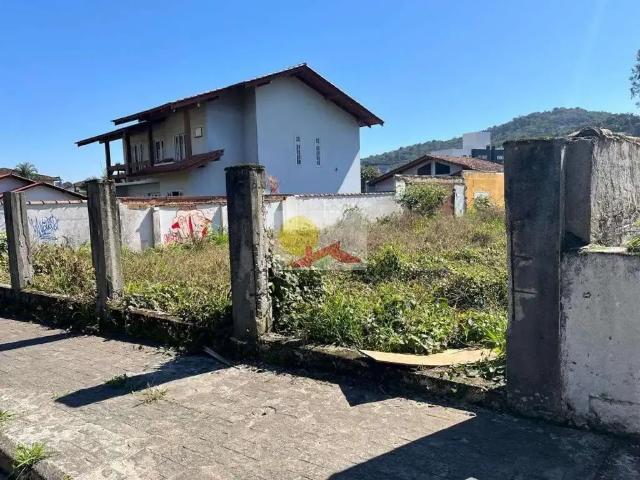 Terreno / Lote para Venda em Joinville/SC Iririú