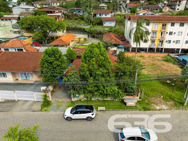 Terreno / Lote para Venda em Joinville/SC Itaum