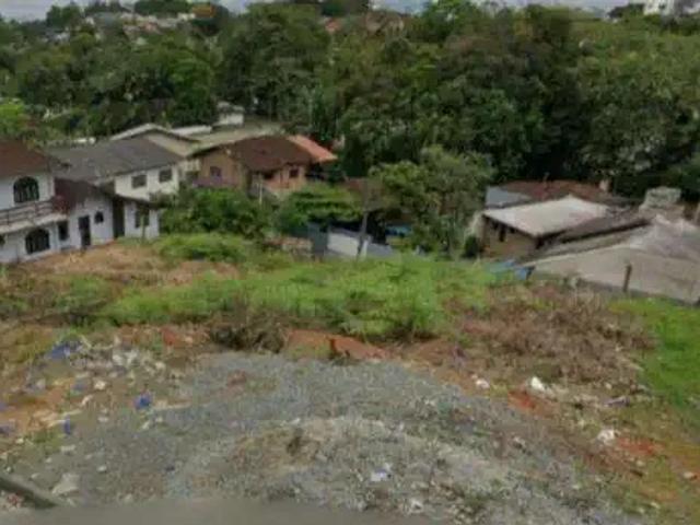 Terreno / Lote para Venda em Joinville/SC Itaum