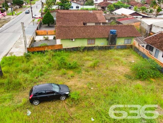 Terreno / Lote para Venda em Joinville/SC Itaum