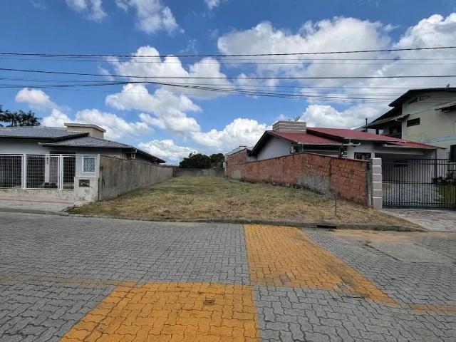 Terreno / Lote para Venda em Joinville/SC Itaum