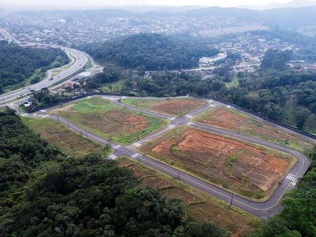 Terreno / Lote para Venda em Joinville/SC Itinga