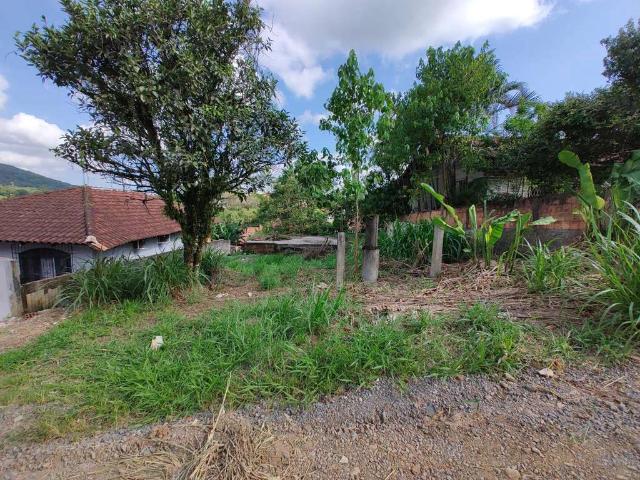 Terreno / Lote para Venda em Joinville/SC Itinga