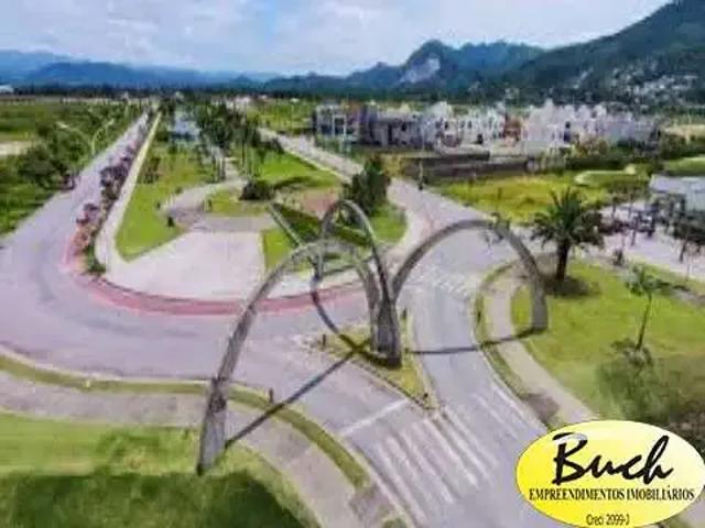 Terreno / Lote para Venda em Joinville/SC Itinga