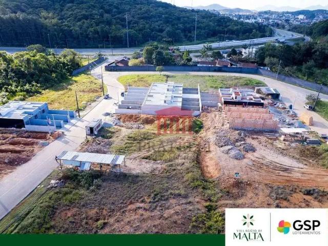 Terreno / Lote para Venda em Joinville/SC Itinga